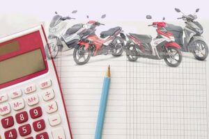 Membeli Motor Kredit atau Tunai
