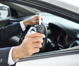 Menghemat Biaya Penyewaan Mobil