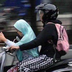 Anak dan Sepeda Motor